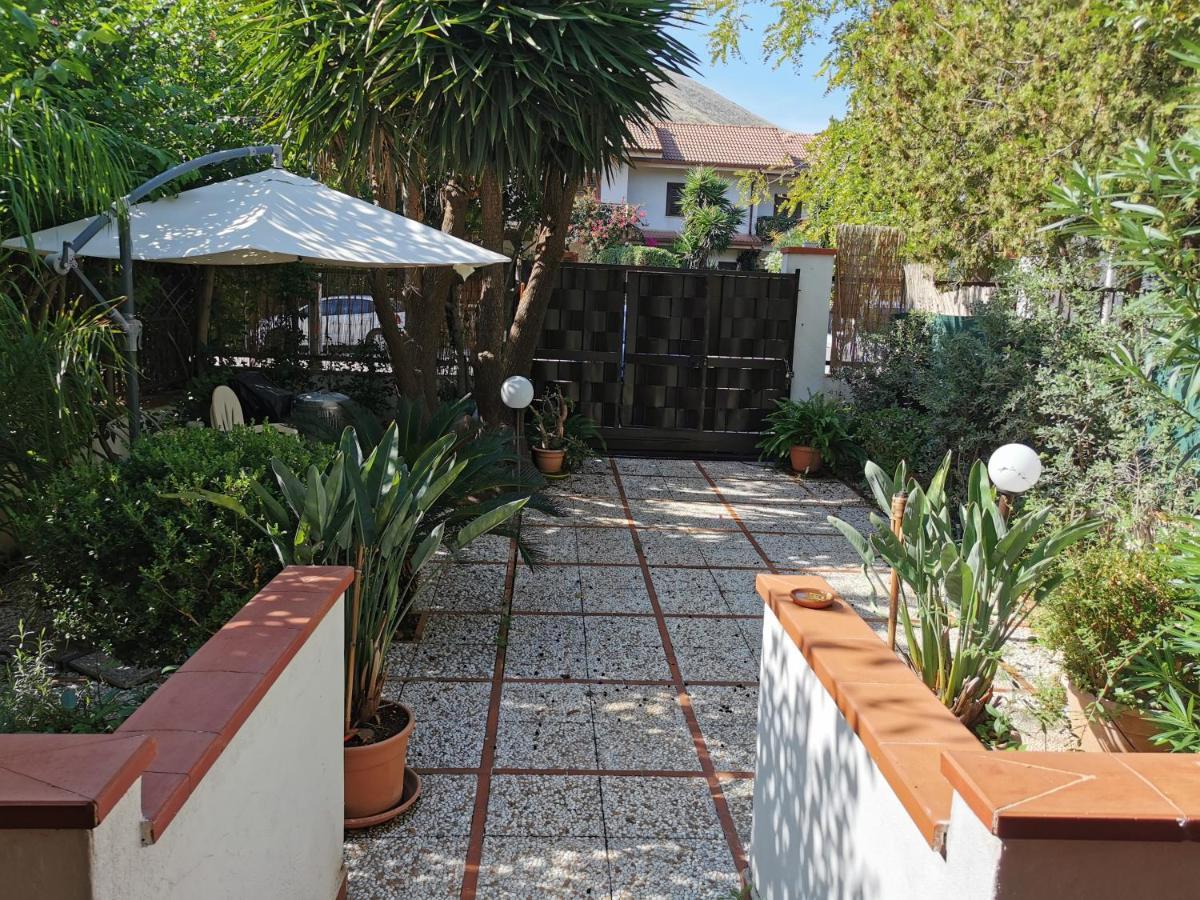 Villa Iris - Mondello Palermo Zewnętrze zdjęcie