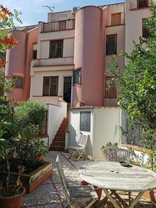 Villa Iris - Mondello Palermo Zewnętrze zdjęcie